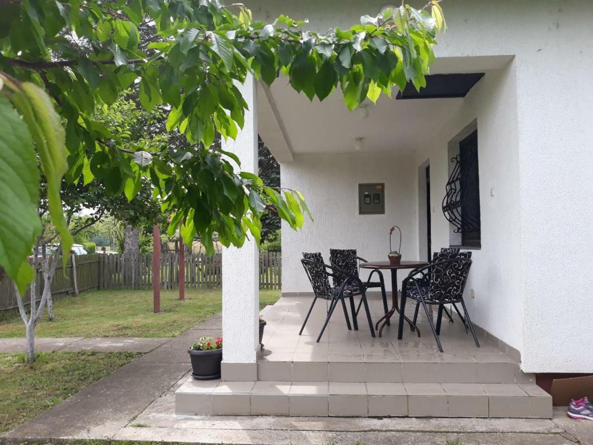 Apartman Dijelovi บิเยลยินา ภายนอก รูปภาพ